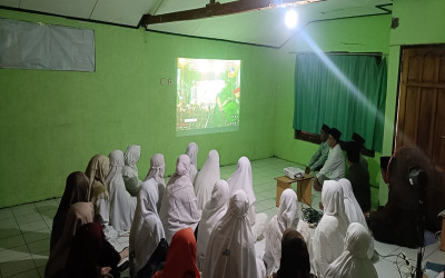 “Sholawat Kebangsaan” MTsN 1 Ngawi Bersama Ditjen Bimas Islam Kemenag RI